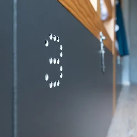 旅馆 耶巴塞罗那旅舍 *