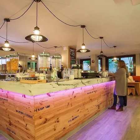 耶巴塞罗那旅舍 旅馆 巴塞罗那