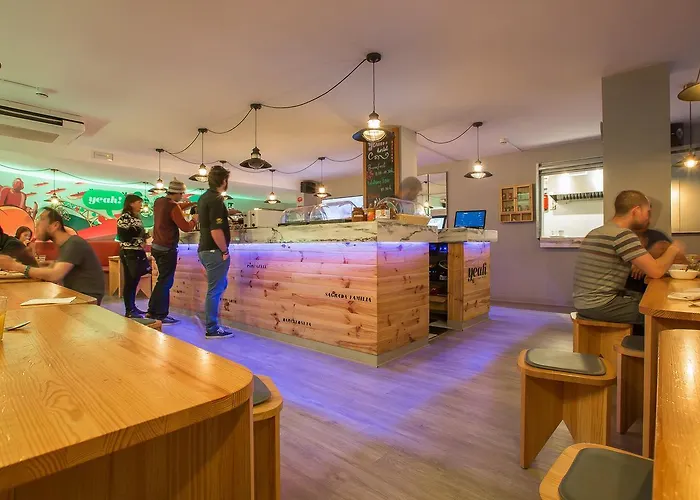 Auberge de jeunesse Yeah *