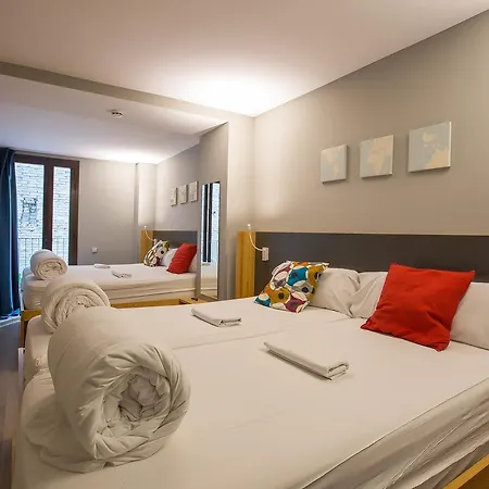 Hostal Yeah *