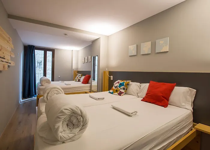 ホステル イェアー *