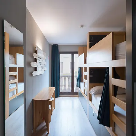 Yeah Hostel Barcelona